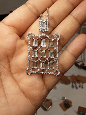 925 genuine prasiolite pendant with chain.